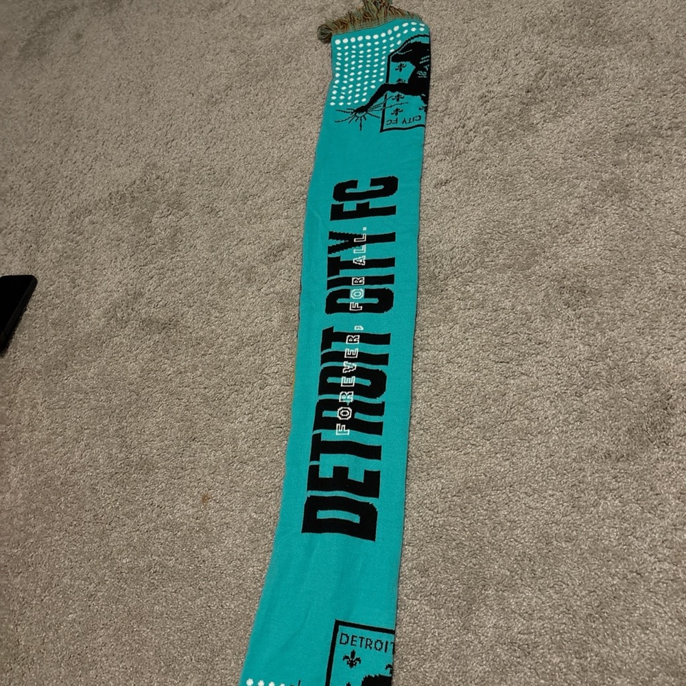 Detroit City FC scarf #DCFC - never worn